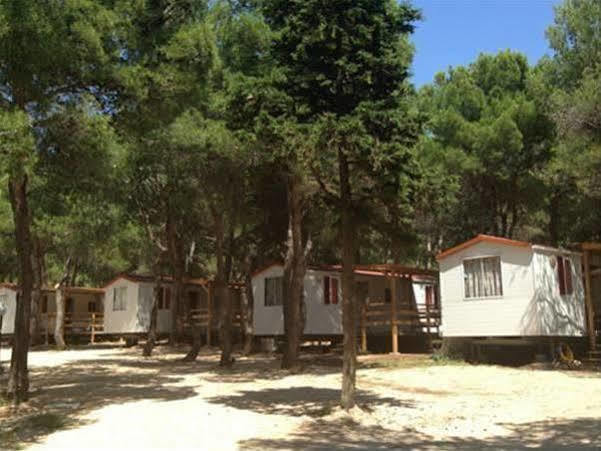 Camp Porat Hotel Повляна Екстериор снимка