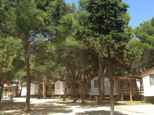 Camp Porat Hotel Повляна Екстериор снимка
