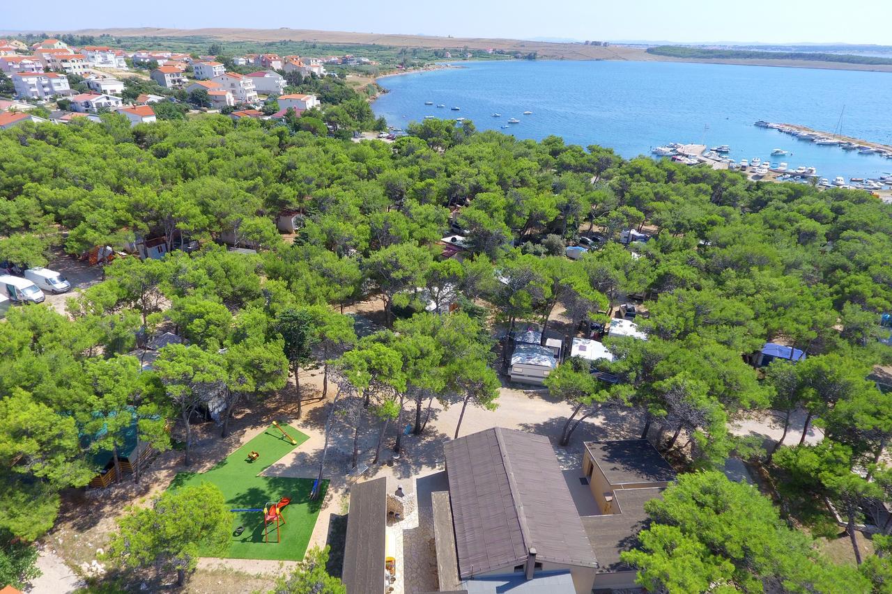 Camp Porat Hotel Повляна Екстериор снимка