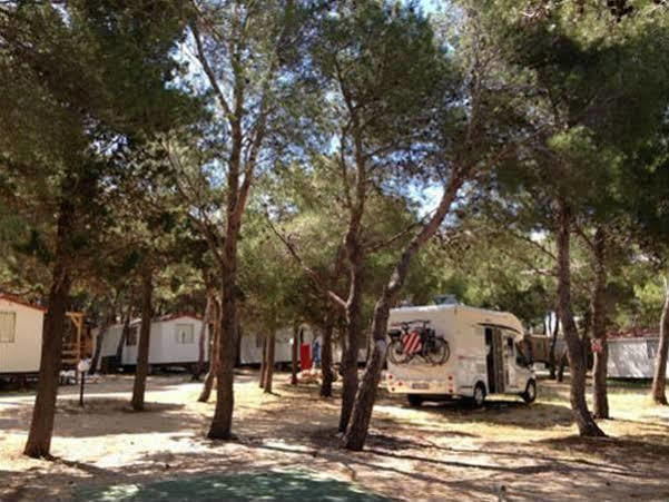 Camp Porat Hotel Повляна Екстериор снимка
