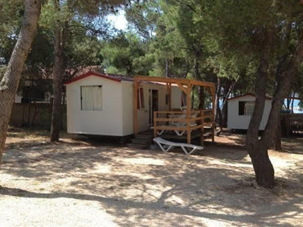 Camp Porat Hotel Повляна Екстериор снимка