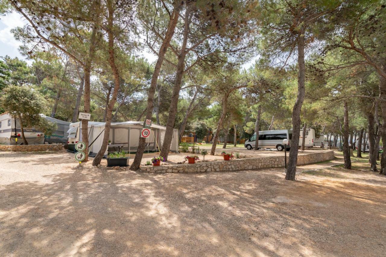 Camp Porat Hotel Повляна Екстериор снимка