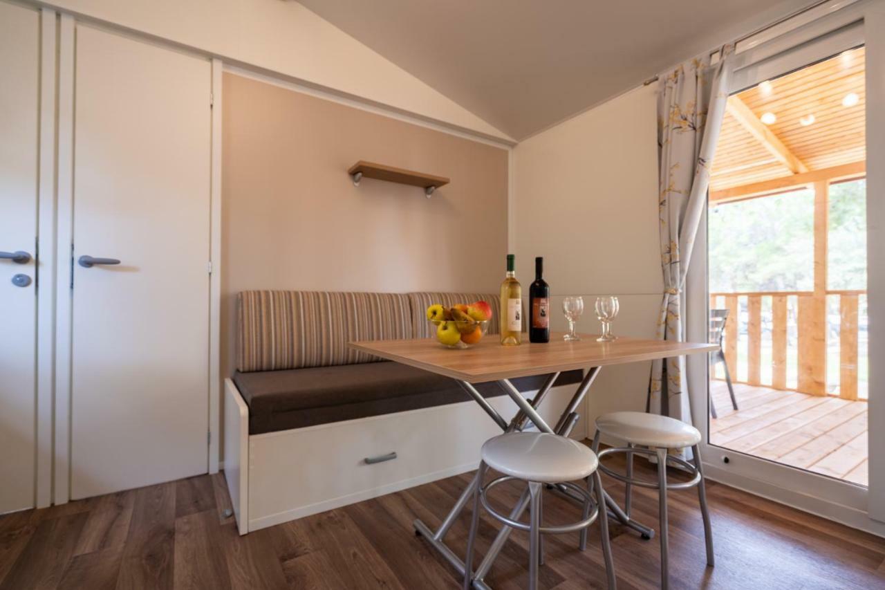 Camp Porat Hotel Повляна Екстериор снимка