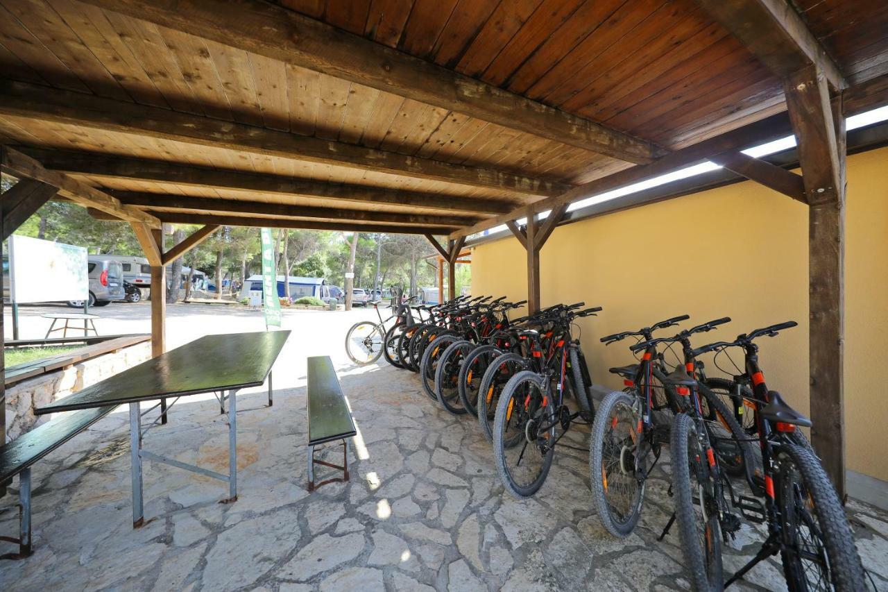Camp Porat Hotel Повляна Екстериор снимка